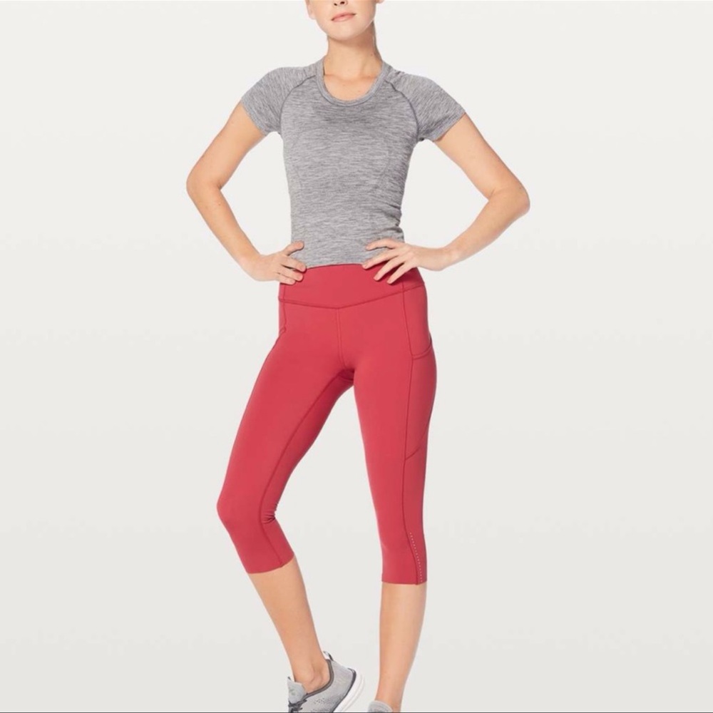 lululemon Fast & Free Crop II - Persian Red